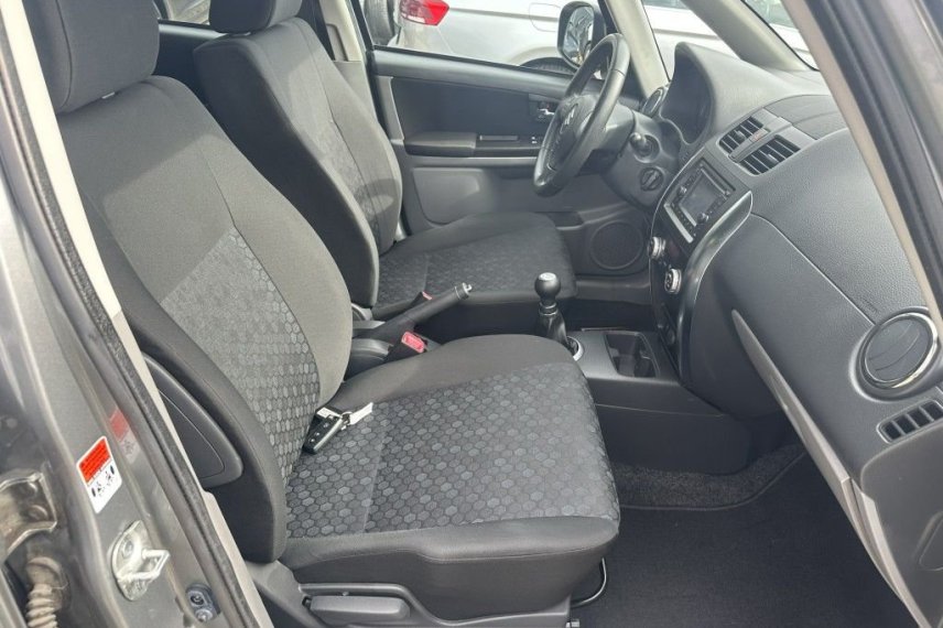 Suzuki SX4 galerie
