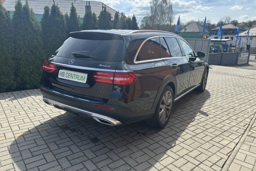 Mercedes-Benz Třídy E galerie