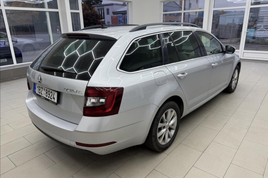 Škoda Octavia galerie
