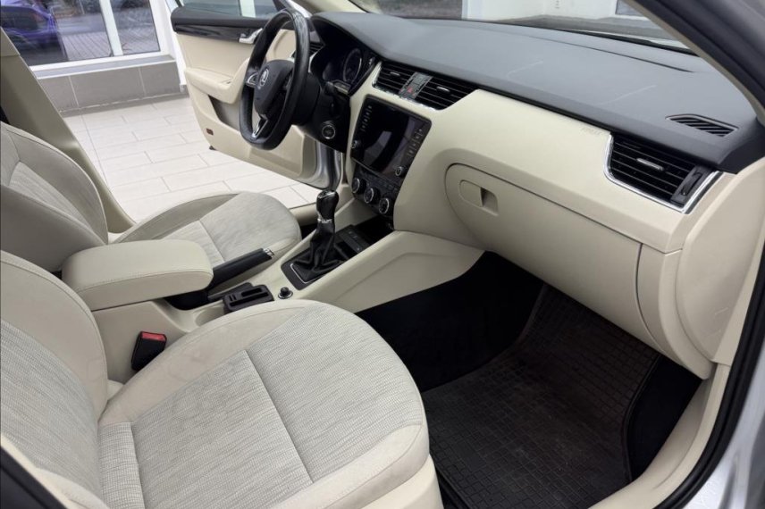 Škoda Octavia galerie