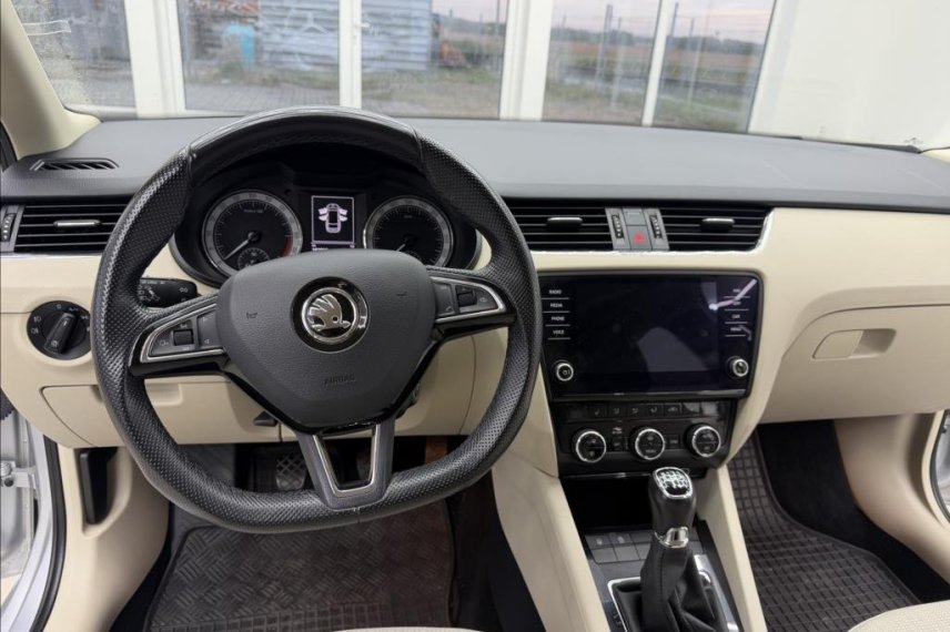 Škoda Octavia galerie