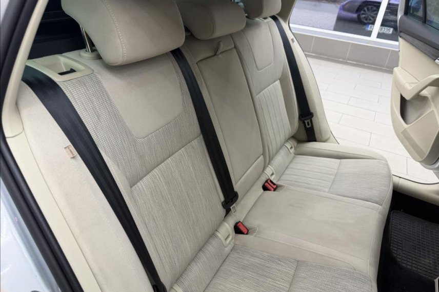 Škoda Octavia galerie