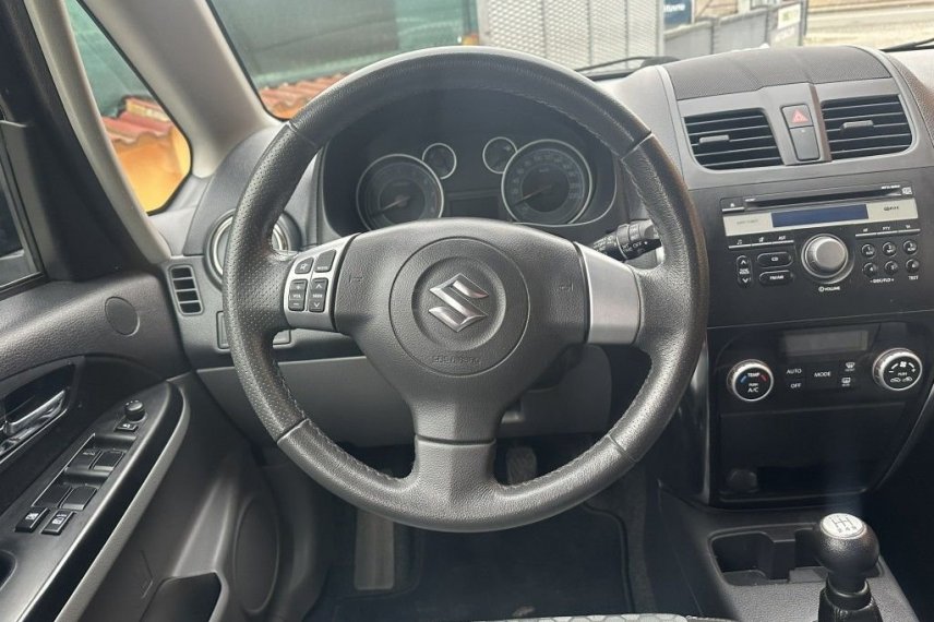 Suzuki SX4 galerie