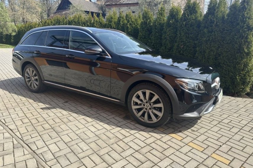 Mercedes-Benz Třídy E galerie