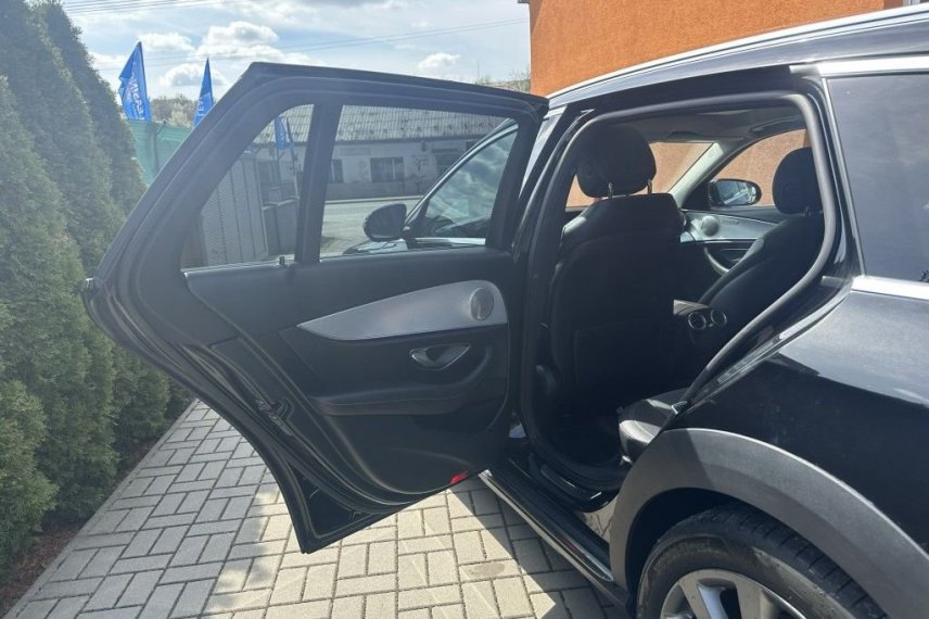 Mercedes-Benz Třídy E galerie