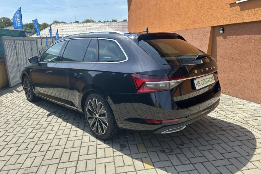 Škoda Superb galerie