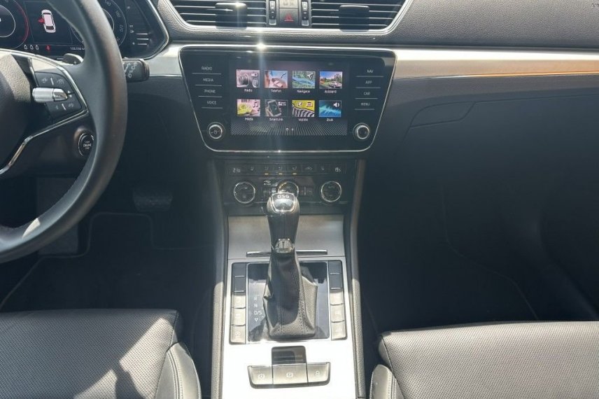 Škoda Superb galerie