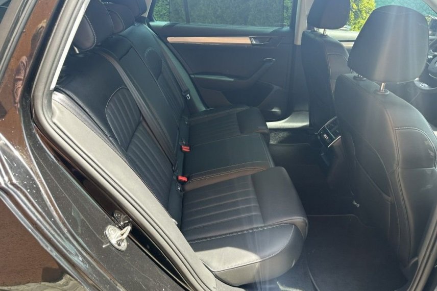 Škoda Superb galerie