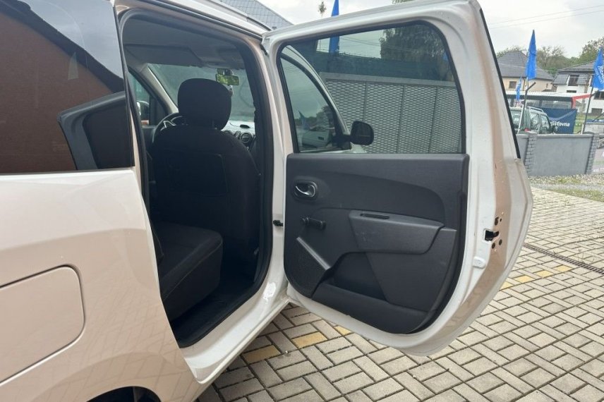 Dacia Lodgy galerie