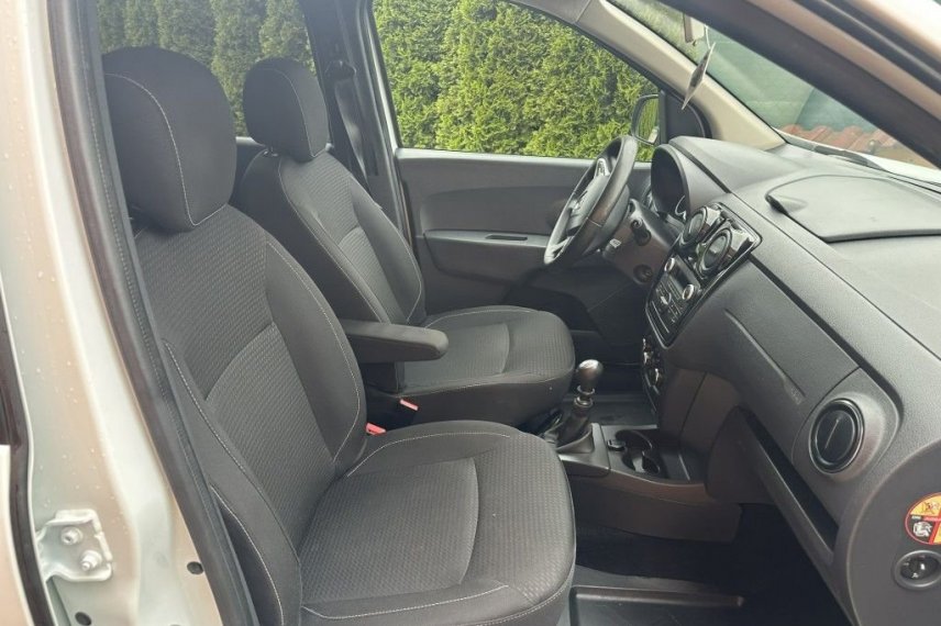 Dacia Lodgy galerie