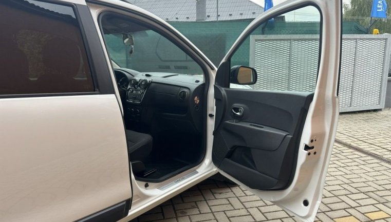 Dacia Lodgy