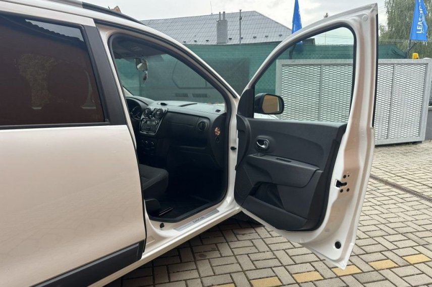 Dacia Lodgy galerie