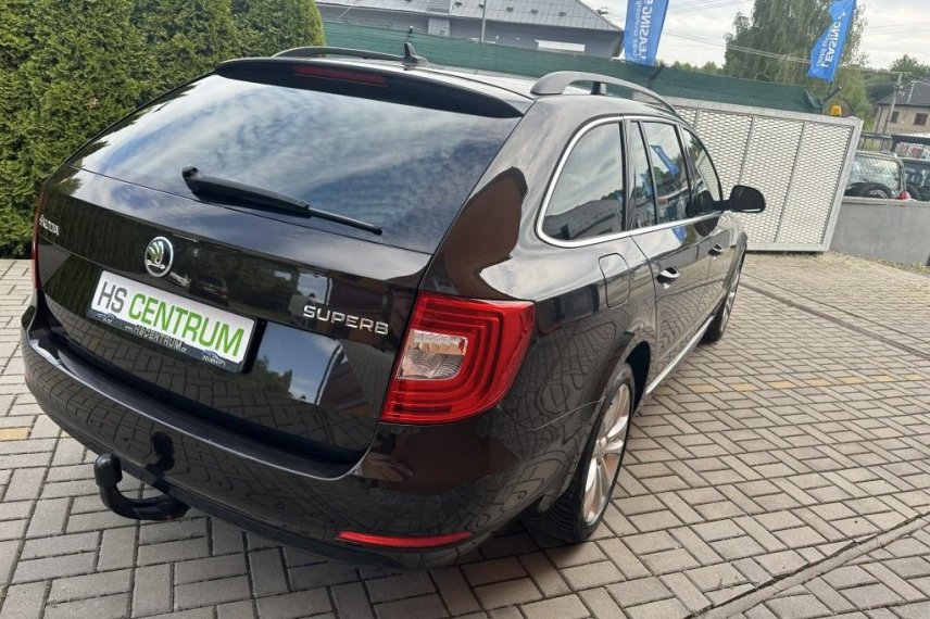 Škoda Superb galerie