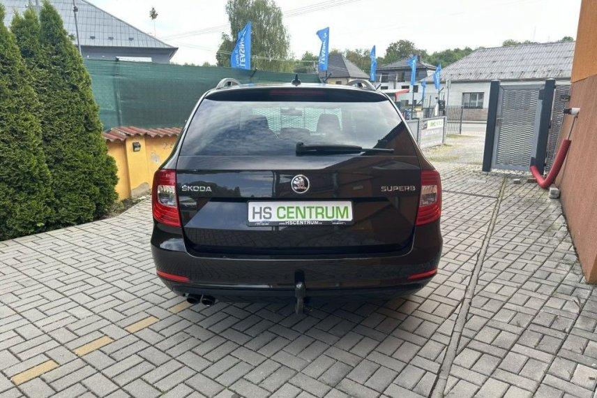 Škoda Superb galerie