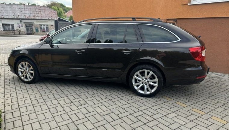Škoda Superb