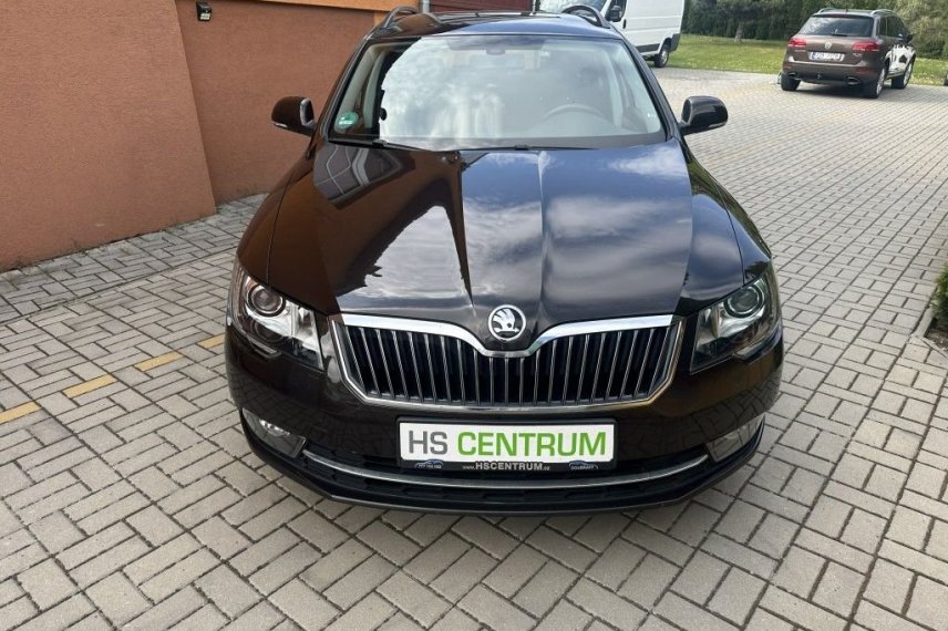 Škoda Superb galerie