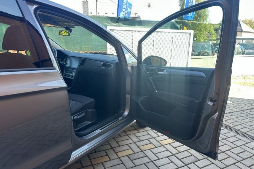Volkswagen Golf Sportsvan galerie