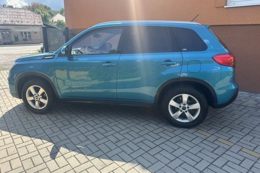 Suzuki Vitara galerie