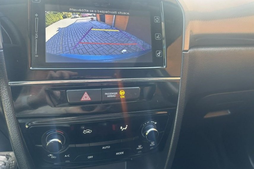 Suzuki Vitara galerie