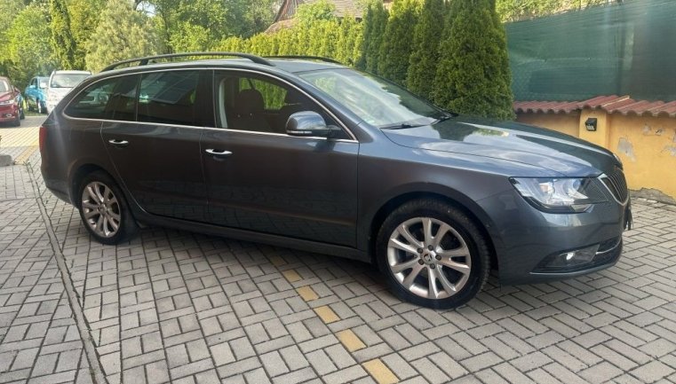 Škoda Superb