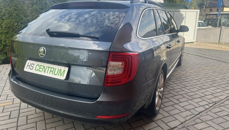 Škoda Superb