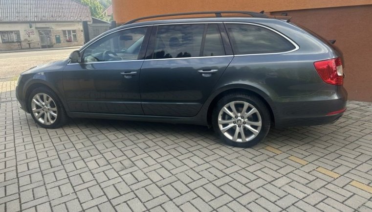 Škoda Superb