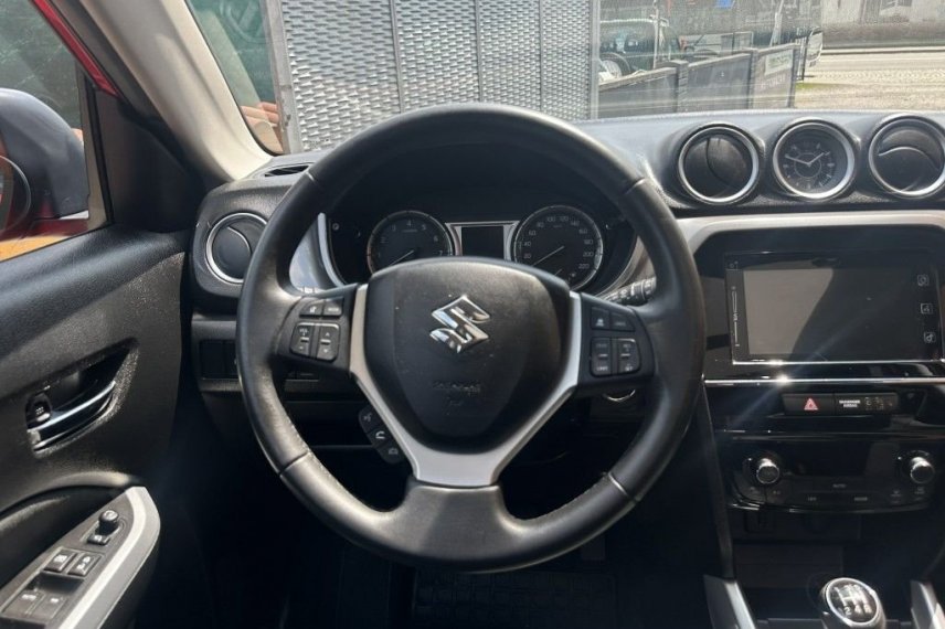 Suzuki Vitara galerie