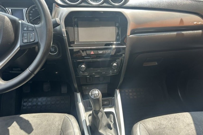 Suzuki Vitara galerie