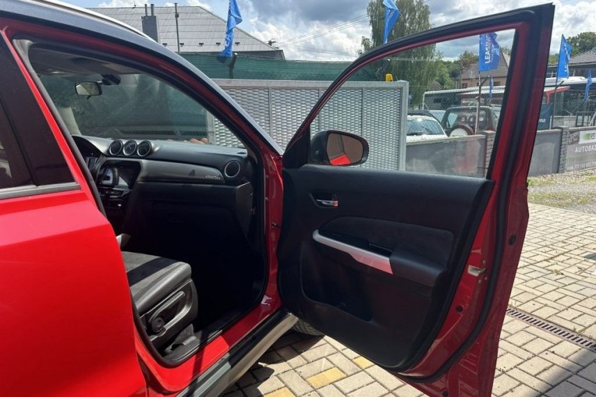 Suzuki Vitara galerie