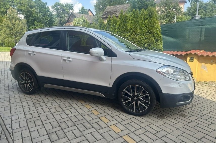 Suzuki S-Cross galerie
