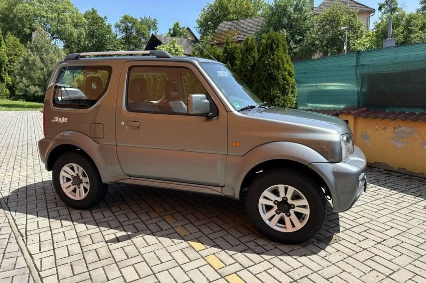 Suzuki Jimny galerie
