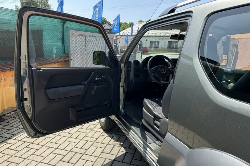 Suzuki Jimny galerie