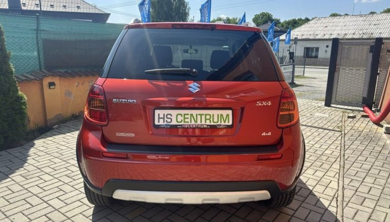 Suzuki SX4