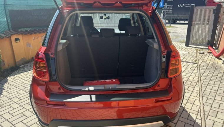 Suzuki SX4