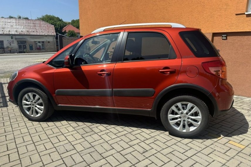 Suzuki SX4 galerie
