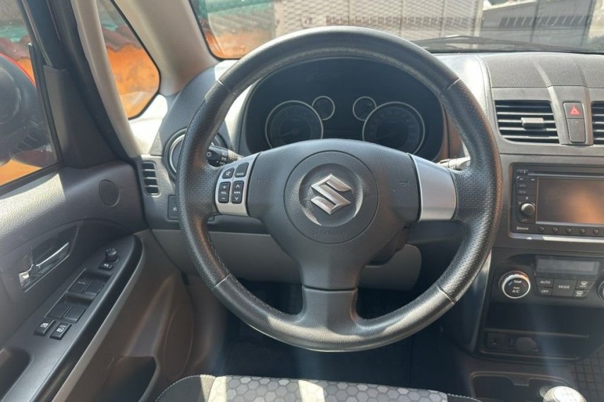Suzuki SX4 galerie