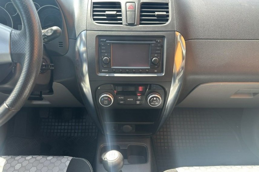 Suzuki SX4 galerie