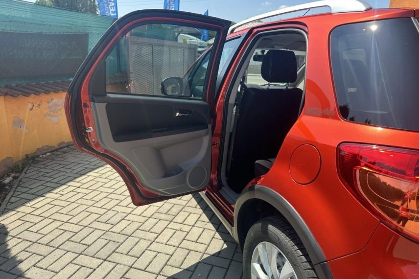 Suzuki SX4 galerie