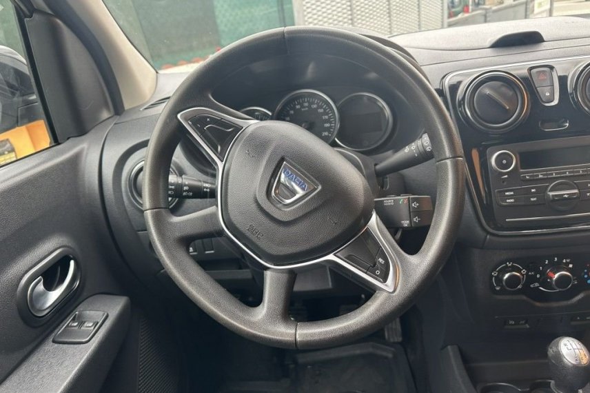 Dacia Lodgy galerie