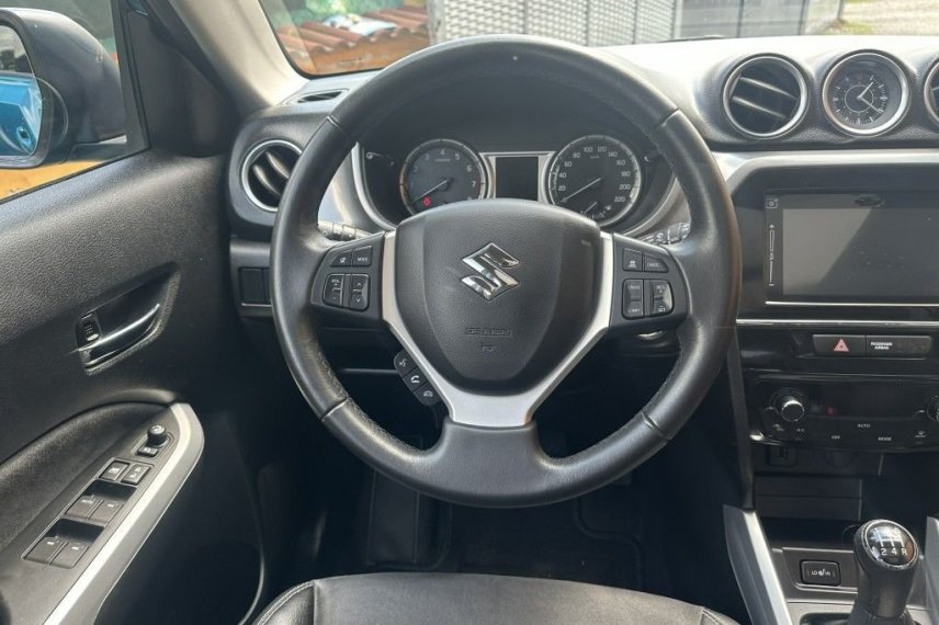 Suzuki Vitara galerie
