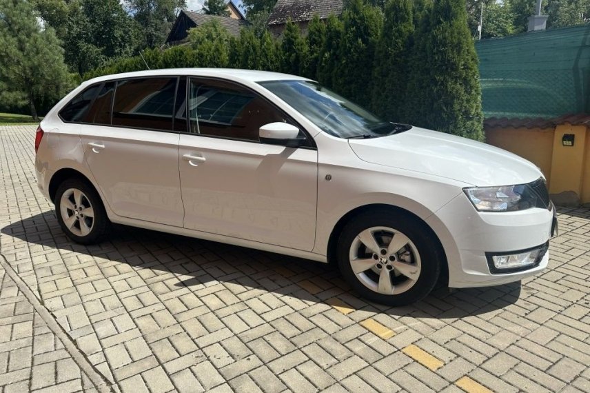 Škoda Rapid galerie