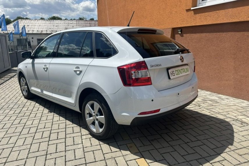 Škoda Rapid galerie