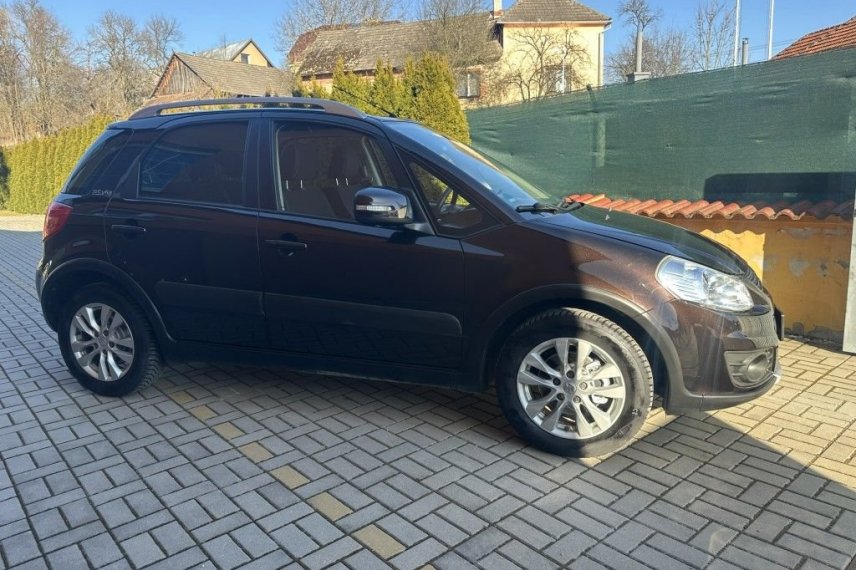 Suzuki SX4 galerie