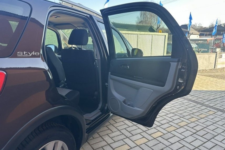 Suzuki SX4 galerie