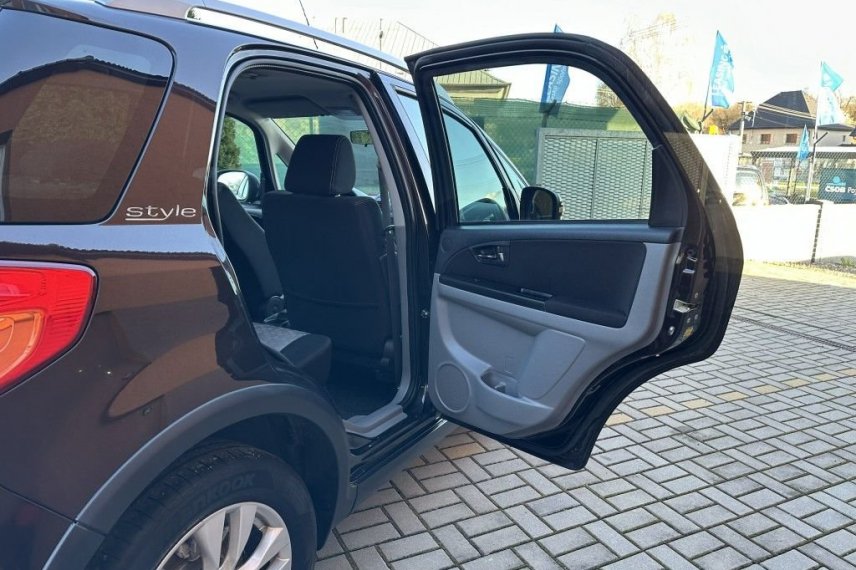Suzuki SX4 galerie