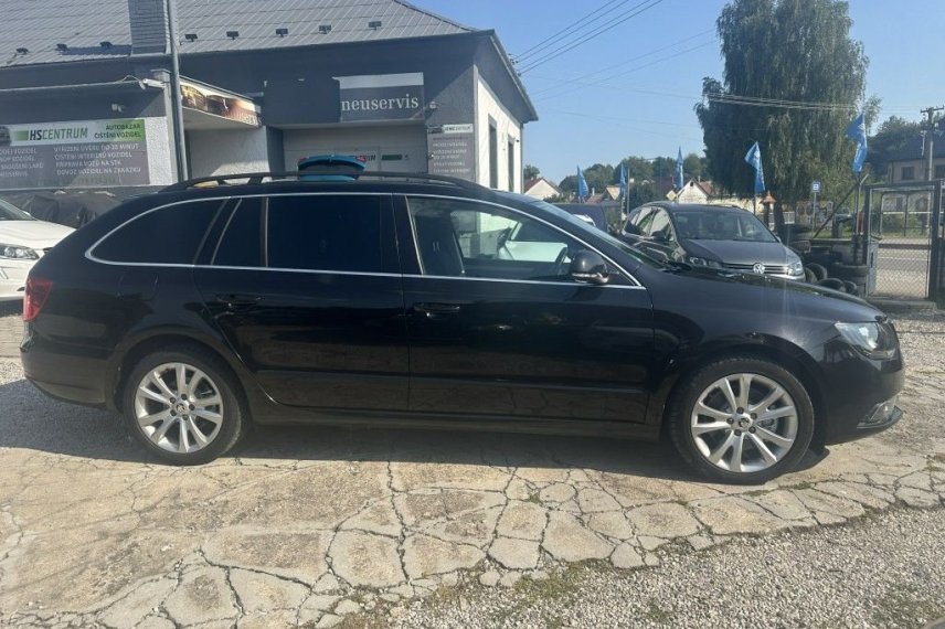 Škoda Superb galerie