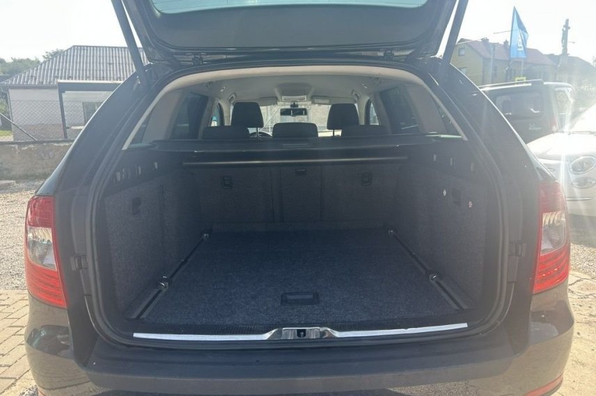 Škoda Superb galerie