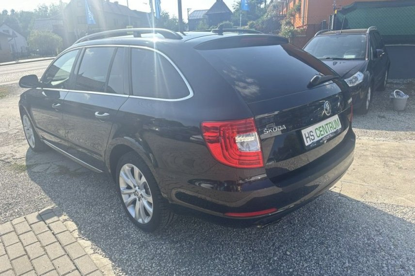 Škoda Superb galerie