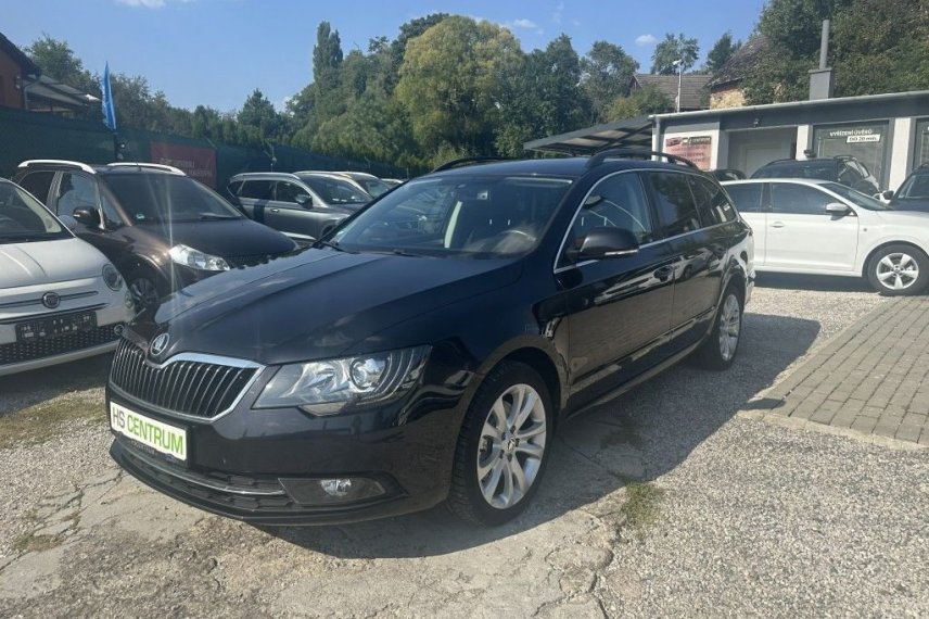 Škoda Superb galerie