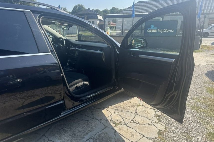 Škoda Superb galerie